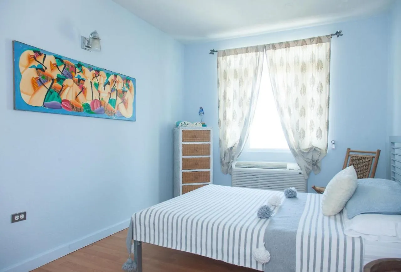 Rincon Surf Club Unit 2 Apartment